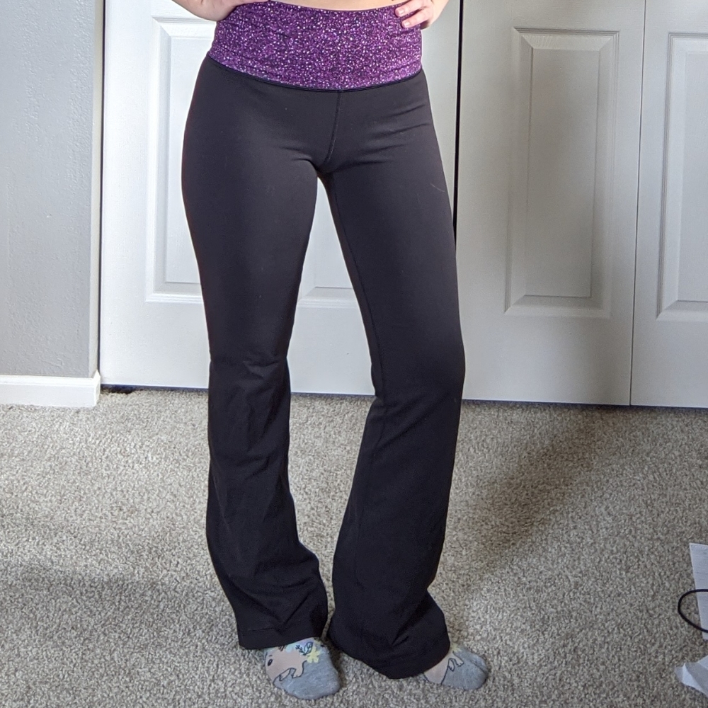 4reg Lululemon yoga pants